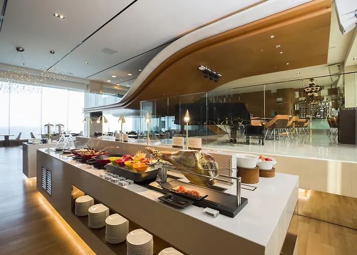 Hotel Grand Walkerhill 5*