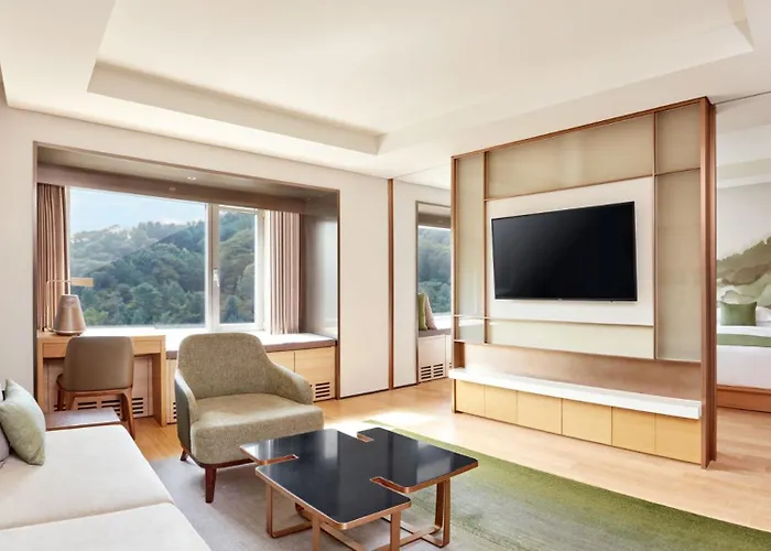 Grand Walkerhill Hotel